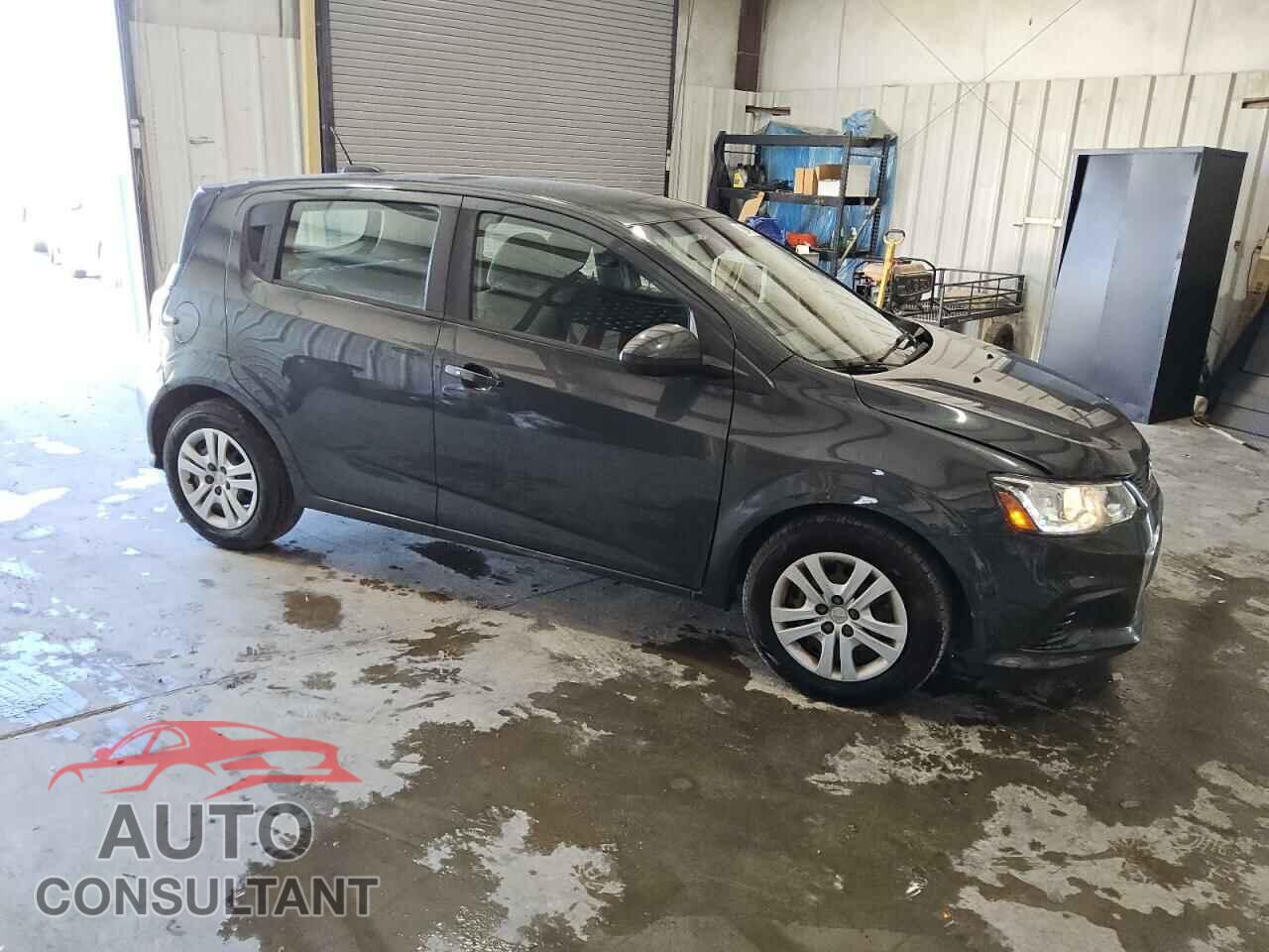 CHEVROLET SONIC 2020 - 1G1JG6SB0L4128200