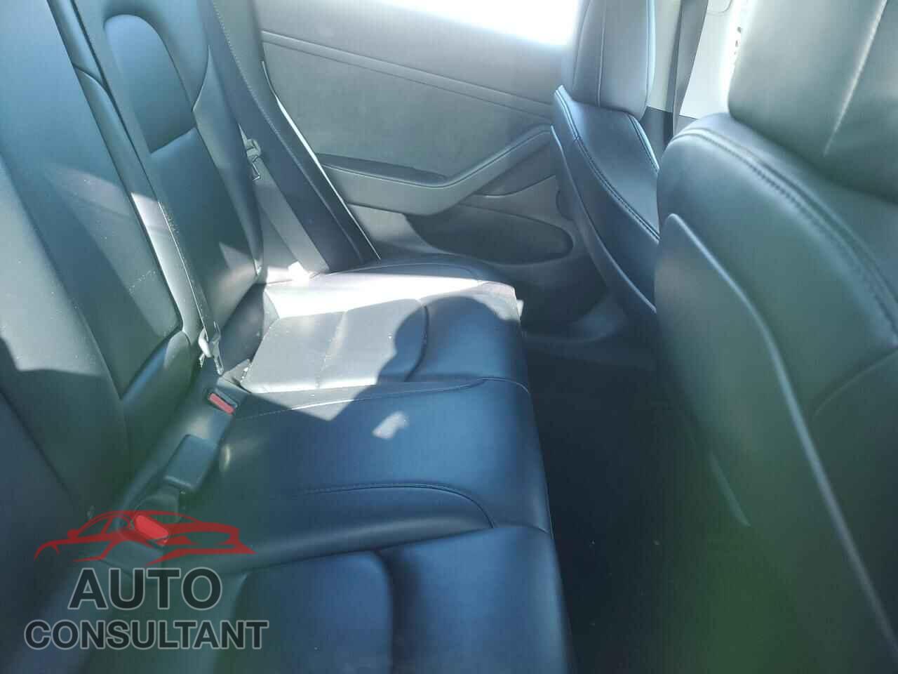 TESLA MODEL 3 2023 - 5YJ3E1EA8PF436399