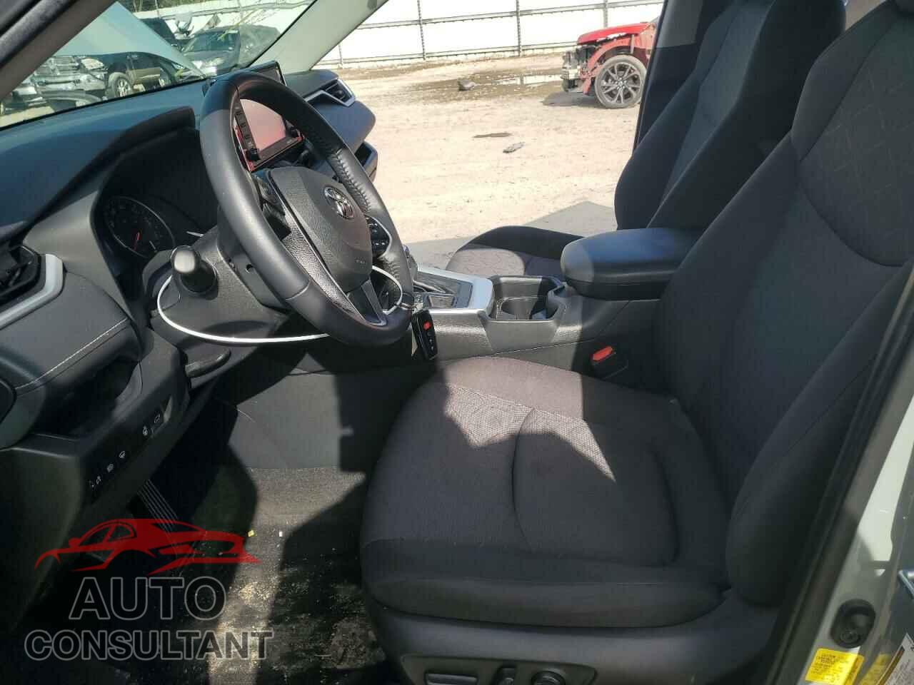 TOYOTA RAV4 2021 - JTMP1RFVXMD078223