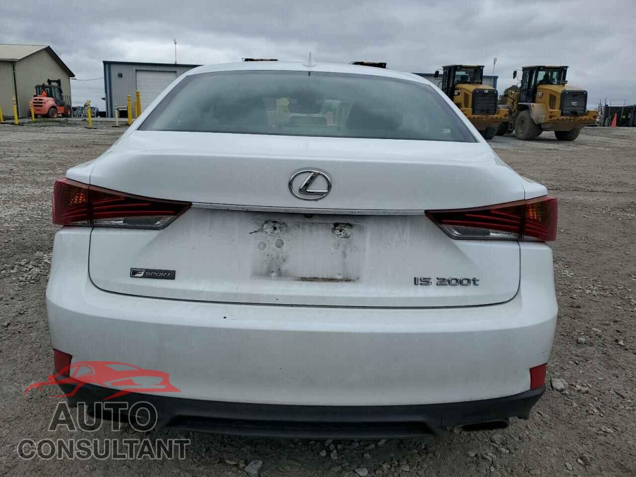 LEXUS IS 2017 - JTHBA1D21H5053312