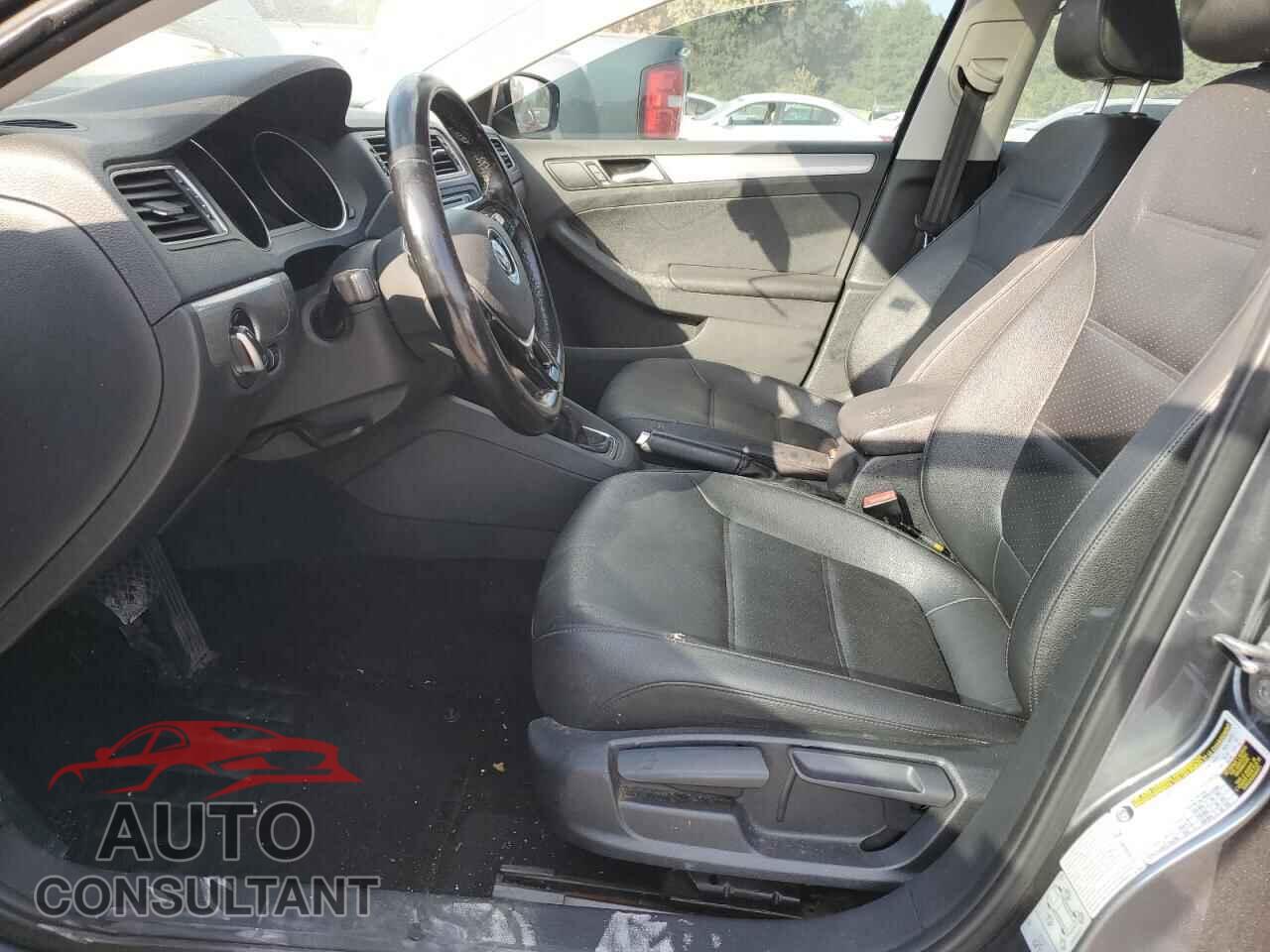 VOLKSWAGEN JETTA 2017 - 3VWDB7AJ2HM304562