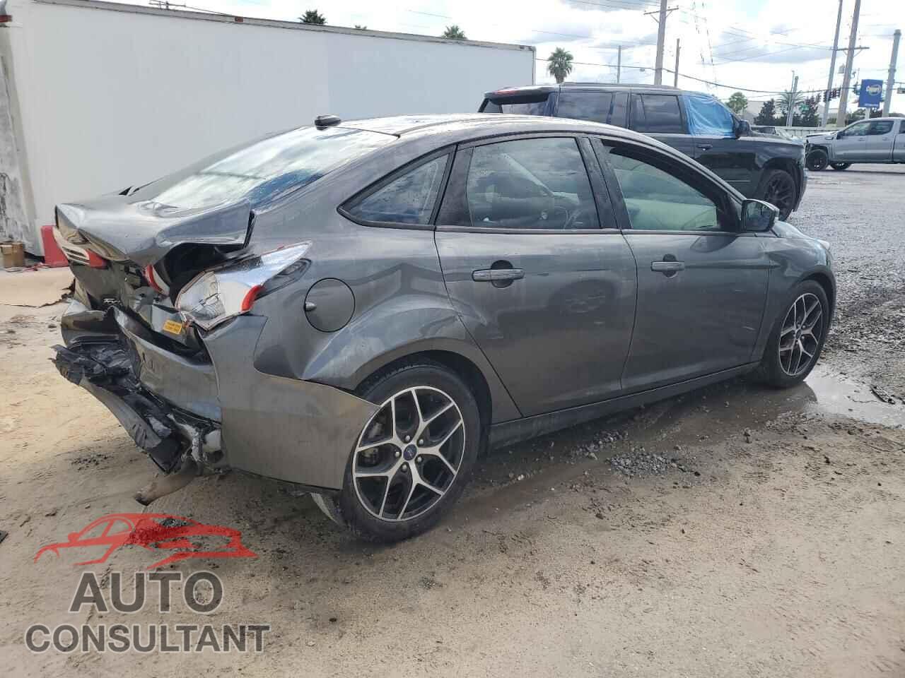 FORD FOCUS 2017 - 1FADP3H29HL289254