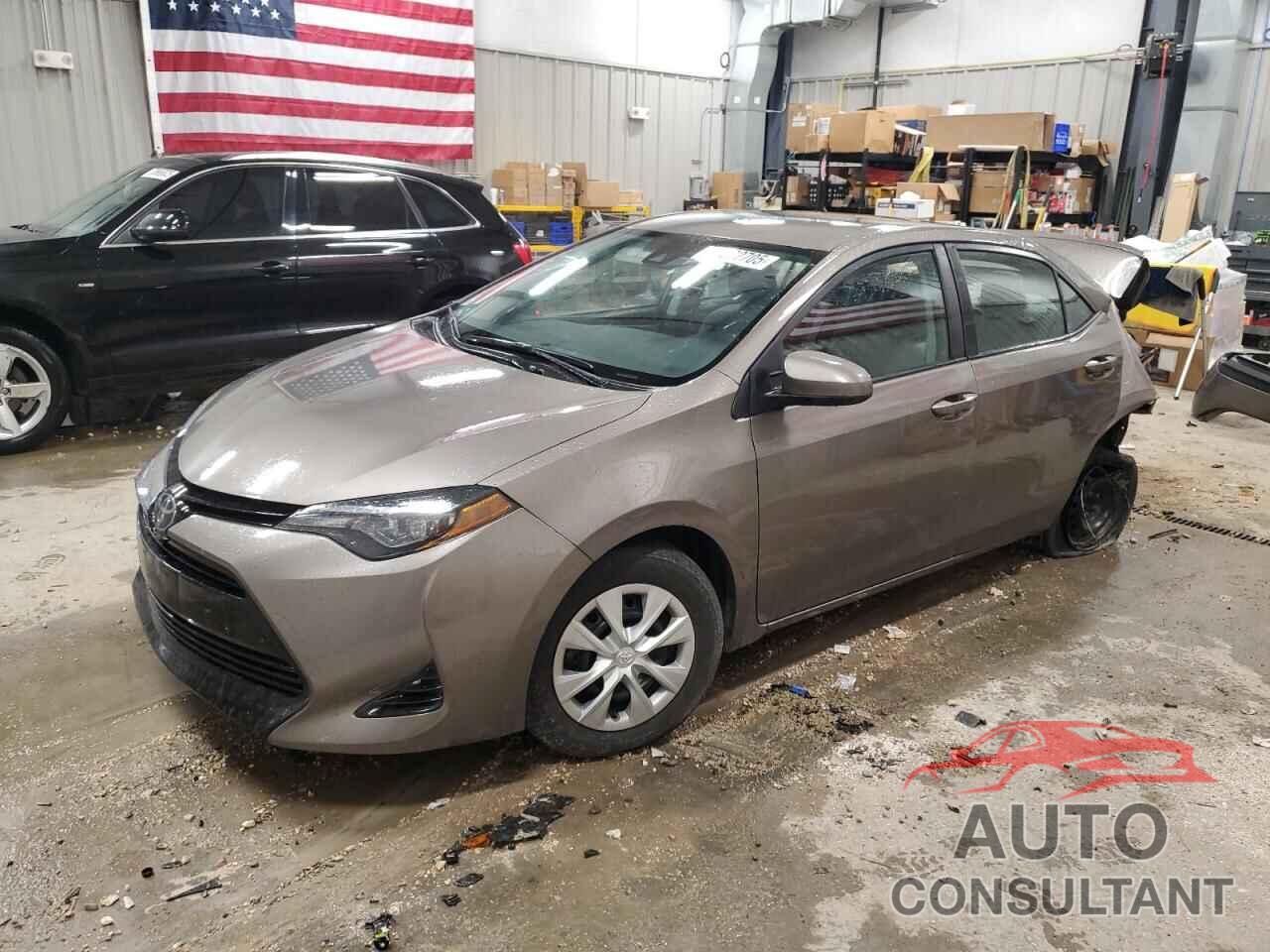 TOYOTA COROLLA 2018 - 5YFBPRHE3JP836241