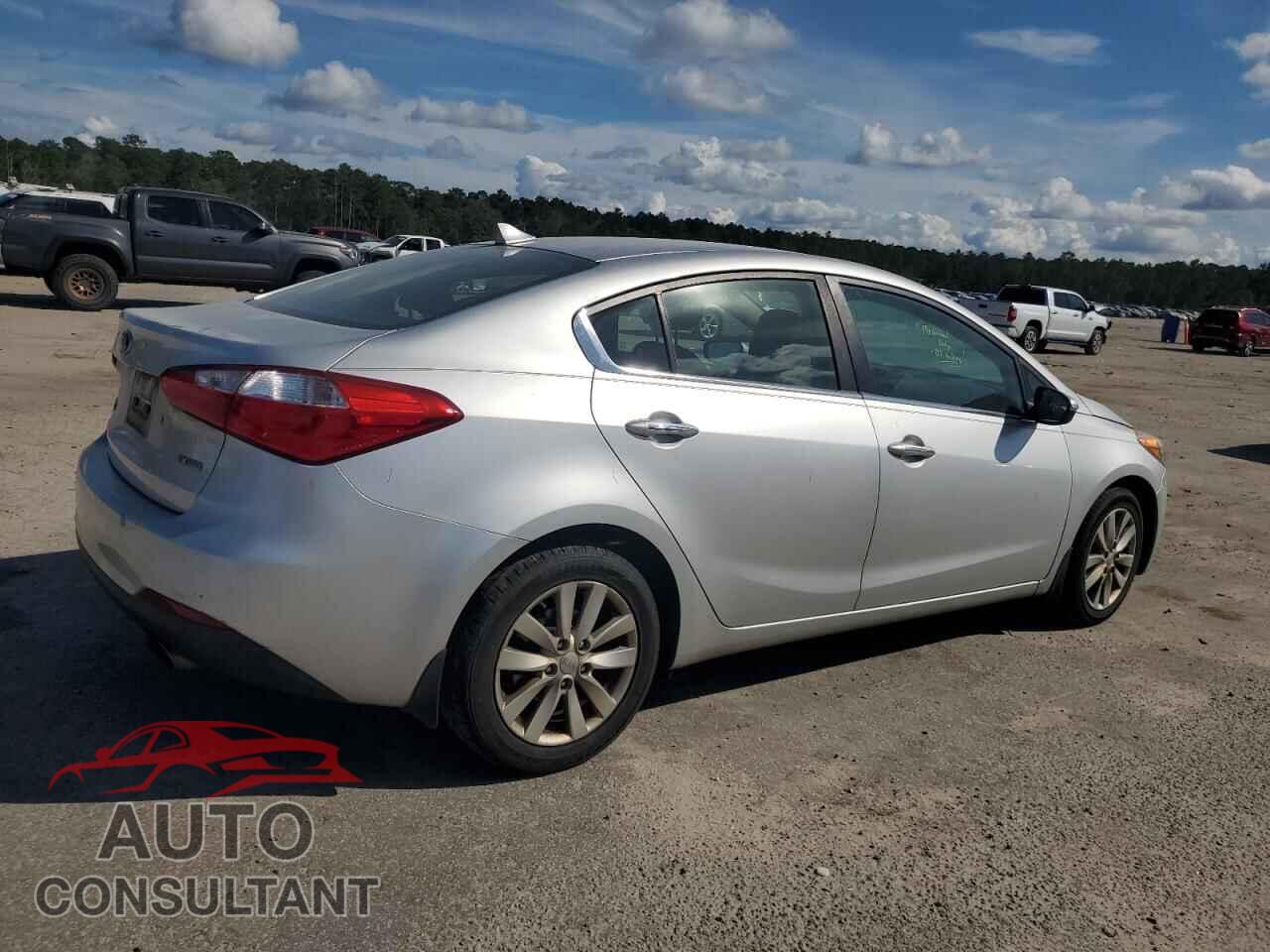 KIA FORTE 2014 - KNAFX4A82E5050567