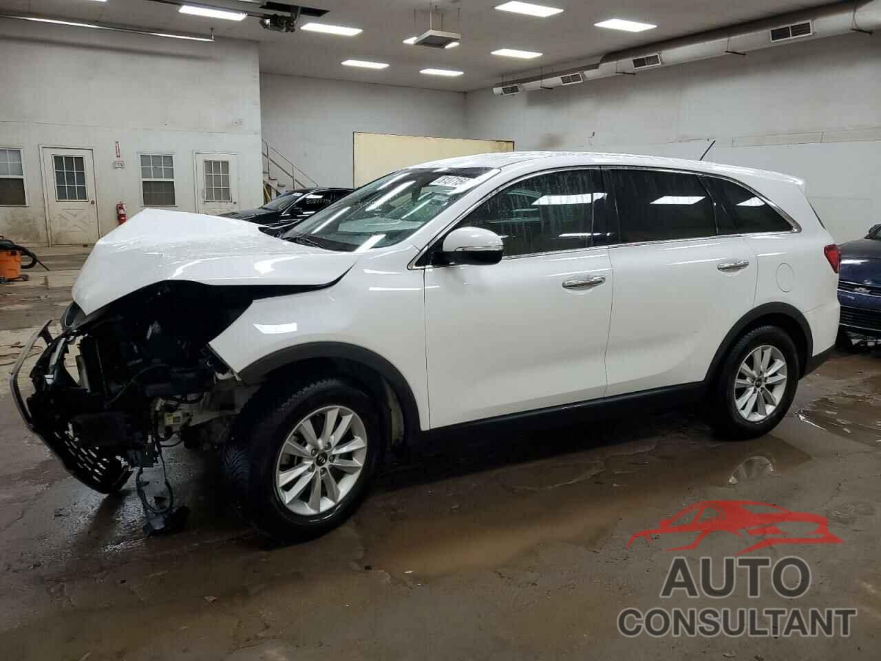 KIA SORENTO 2019 - 5XYPG4A32KG518800