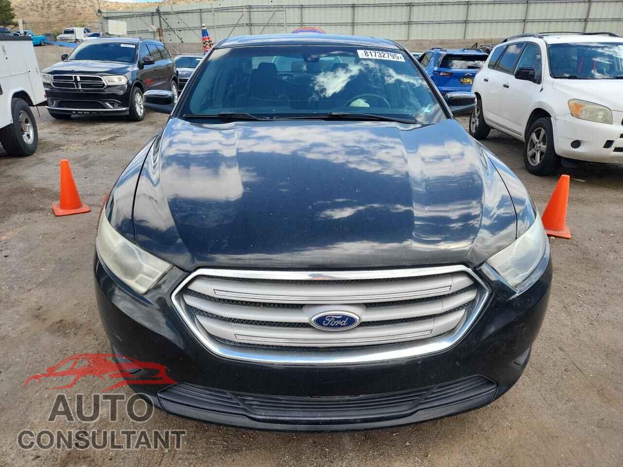 FORD TAURUS 2015 - 1FAHP2E82FG172903