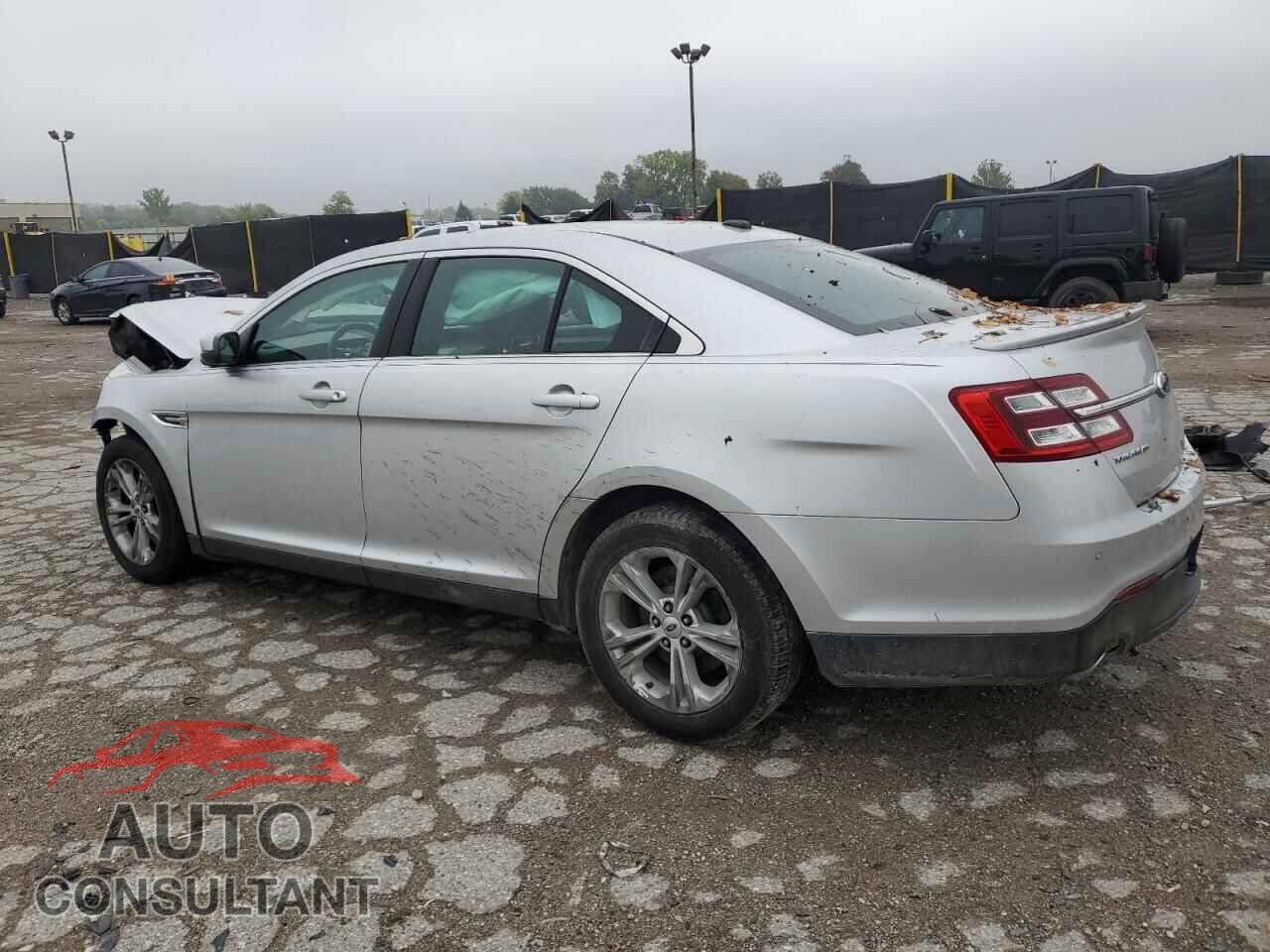 FORD TAURUS 2013 - 1FAHP2E81DG137945