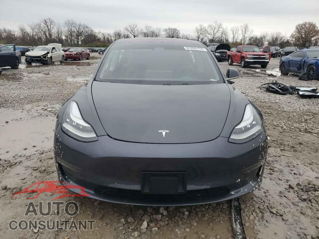 TESLA MODEL 3 2018 - 5YJ3E1EB0JF063066
