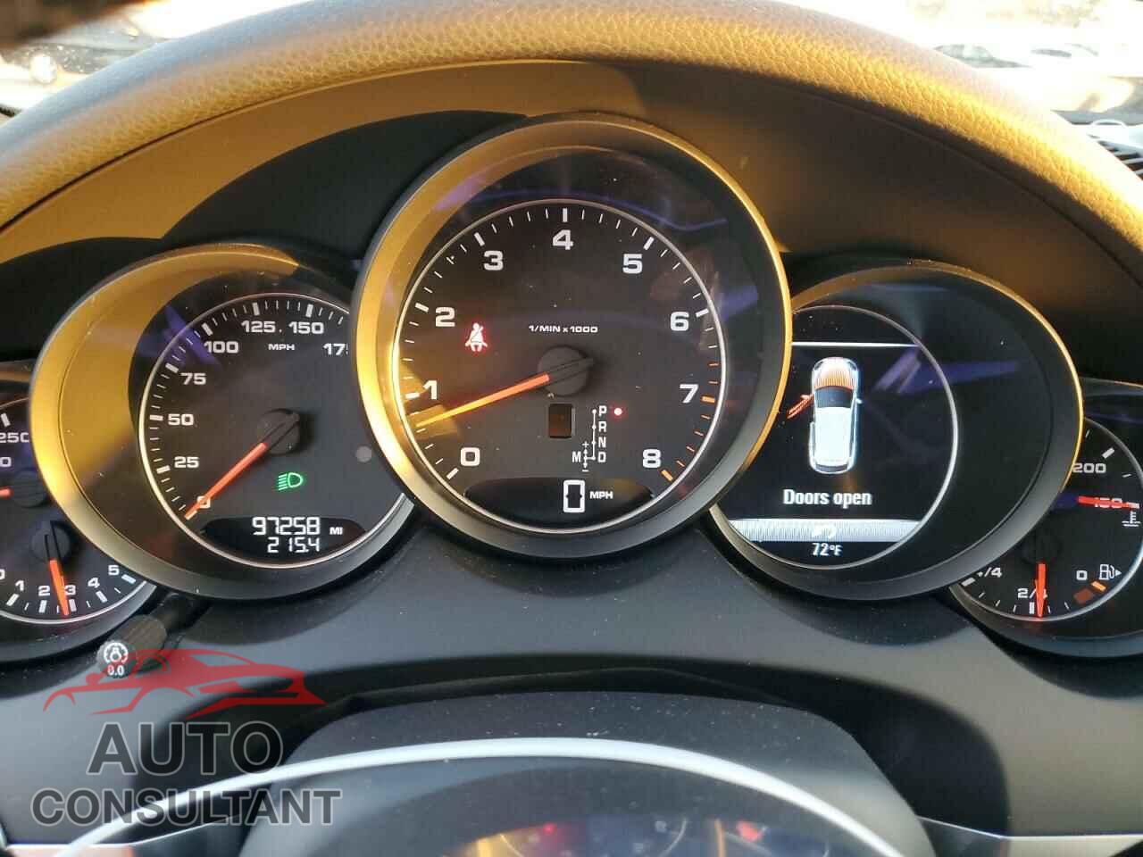 PORSCHE CAYENNE 2016 - WP1AA2A27GLA00405