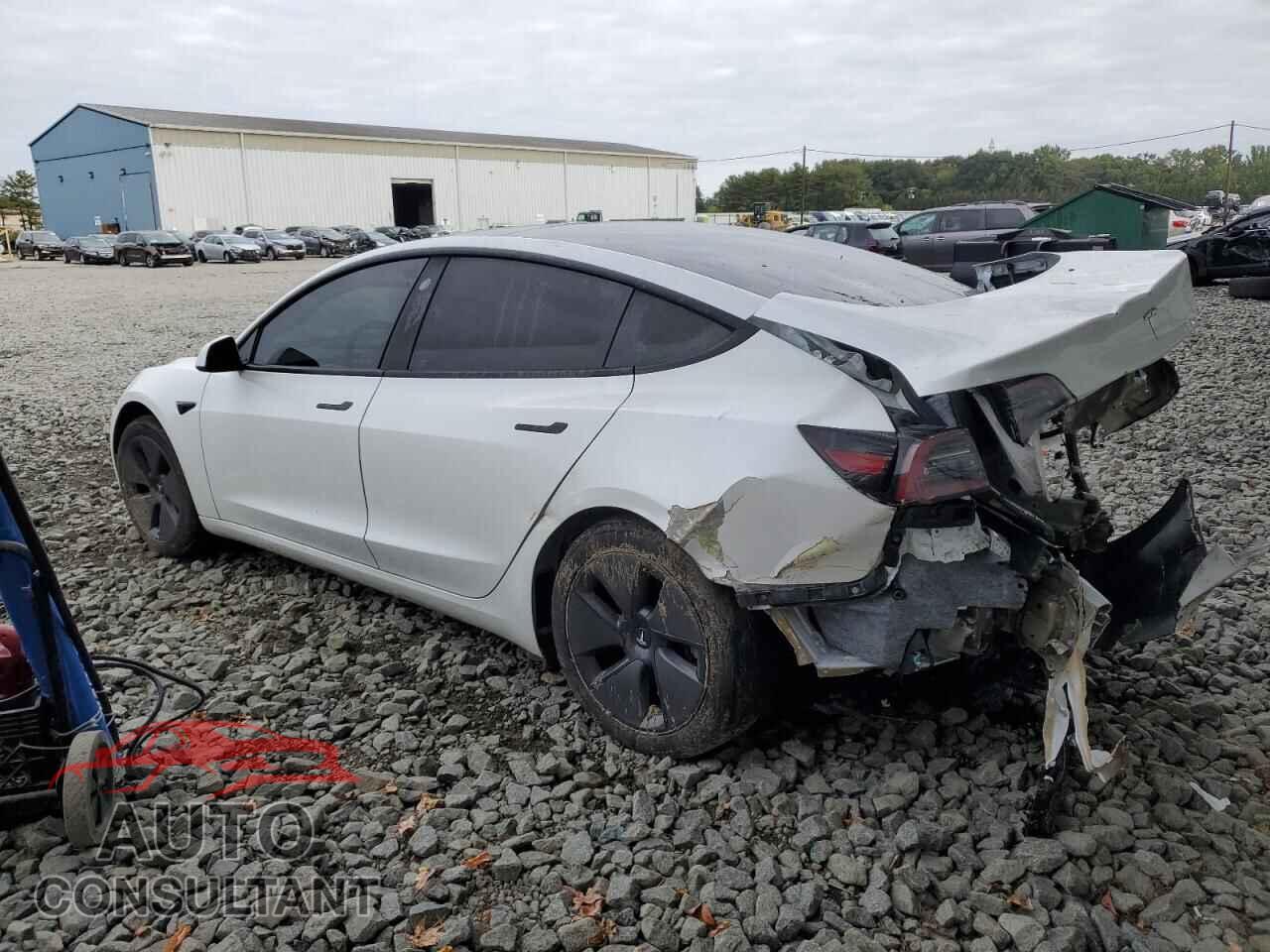 TESLA MODEL 3 2023 - 5YJ3E1EB3PF715767