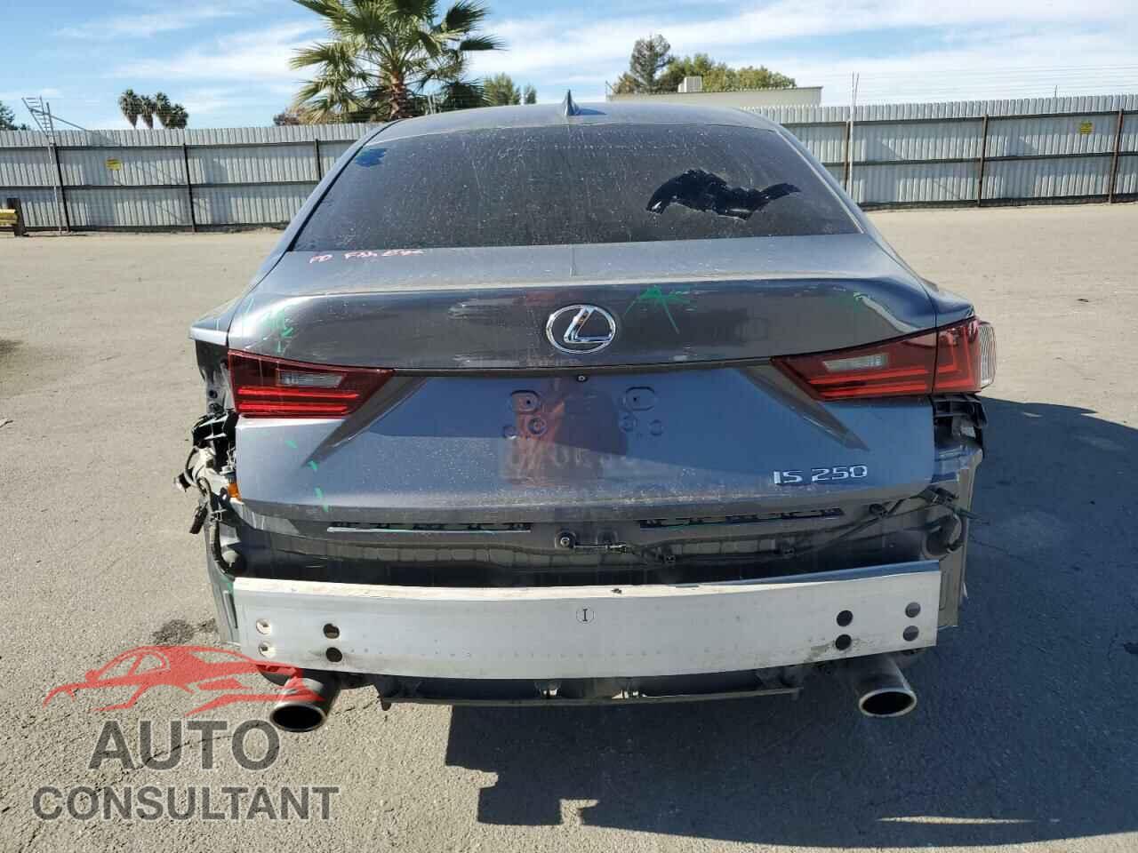 LEXUS IS 2015 - JTHBF1D21F5073722