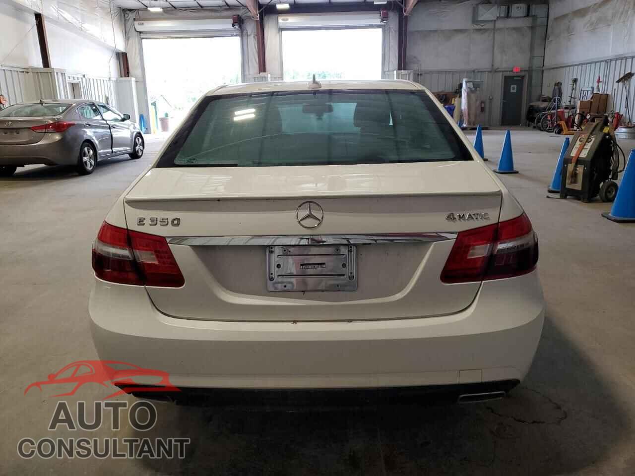 MERCEDES-BENZ E-CLASS 2012 - WDDHF8JB1CA602040