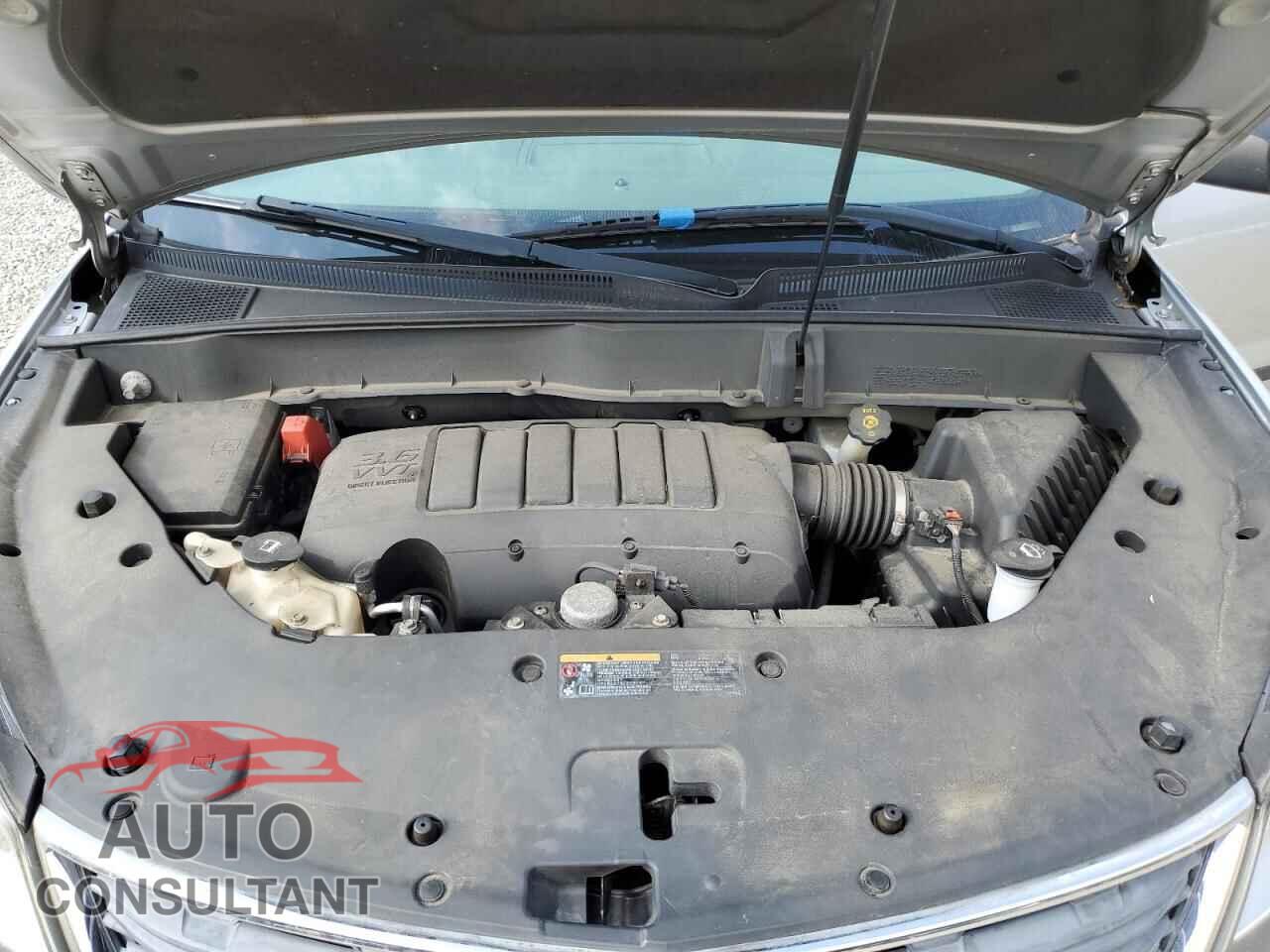 CHEVROLET TRAVERSE 2013 - 1GNKRFED9DJ111232