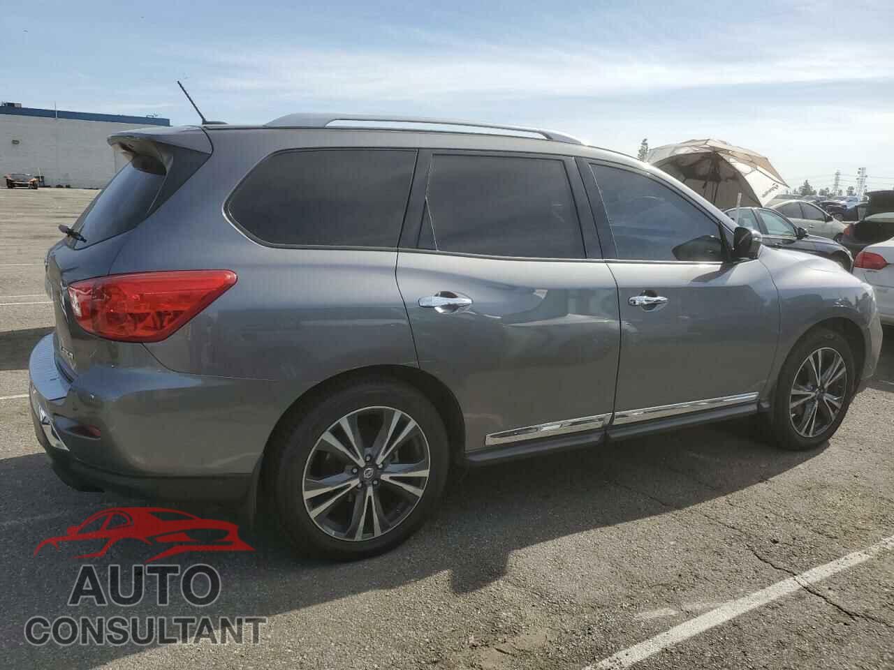 NISSAN PATHFINDER 2017 - 5N1DR2MN7HC636607