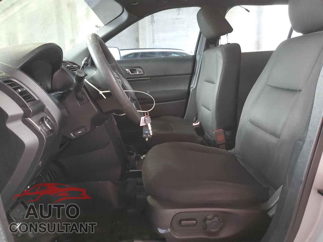 FORD EXPLORER 2017 - 1FM5K8AT4HGE14632