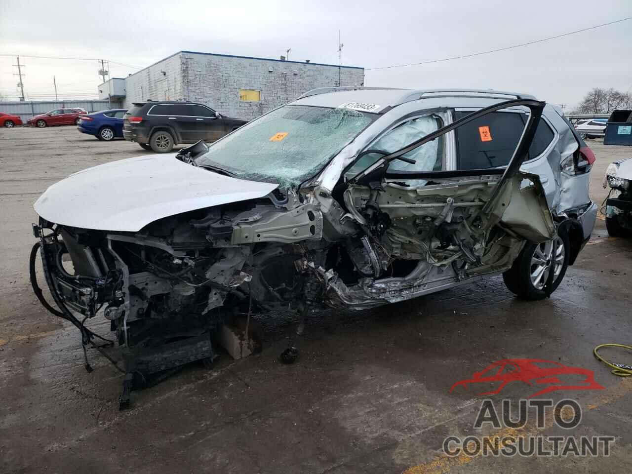 NISSAN ROGUE 2018 - 5N1AT2MV6JC849106