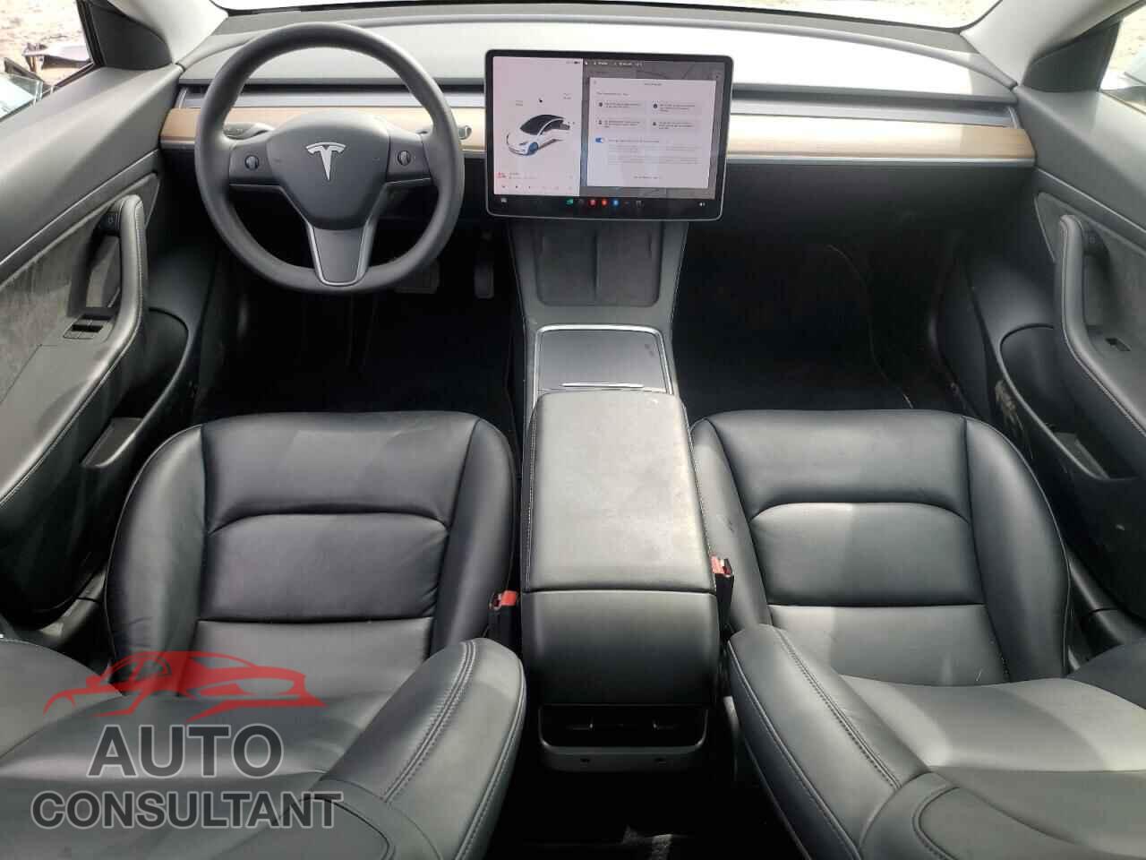 TESLA MODEL 3 2021 - 5YJ3E1EA8MF852075
