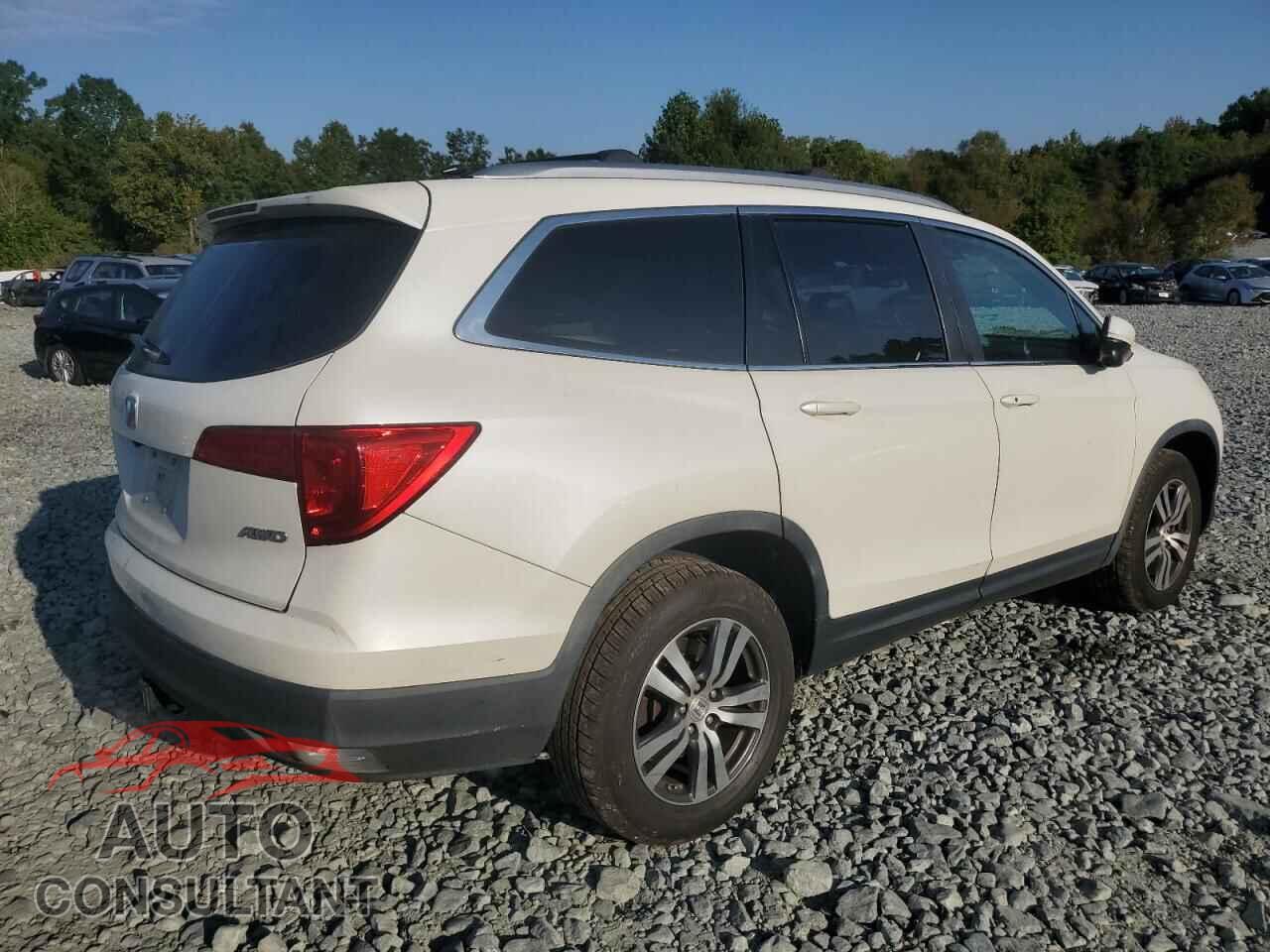 HONDA PILOT 2017 - 5FNYF6H52HB045538