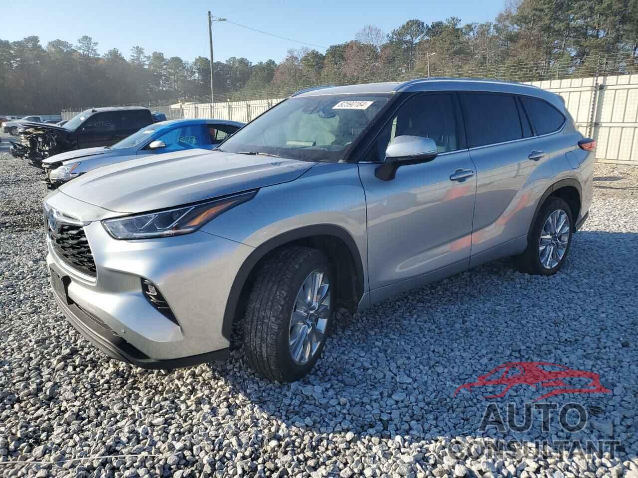 TOYOTA HIGHLANDER 2022 - 5TDYARAH1NS513013