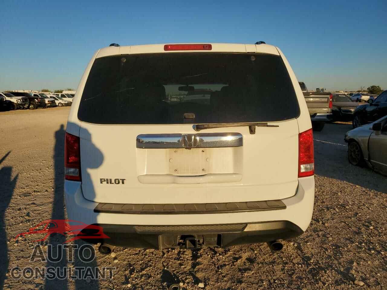 HONDA PILOT 2012 - 5FNYF3H65CB003896