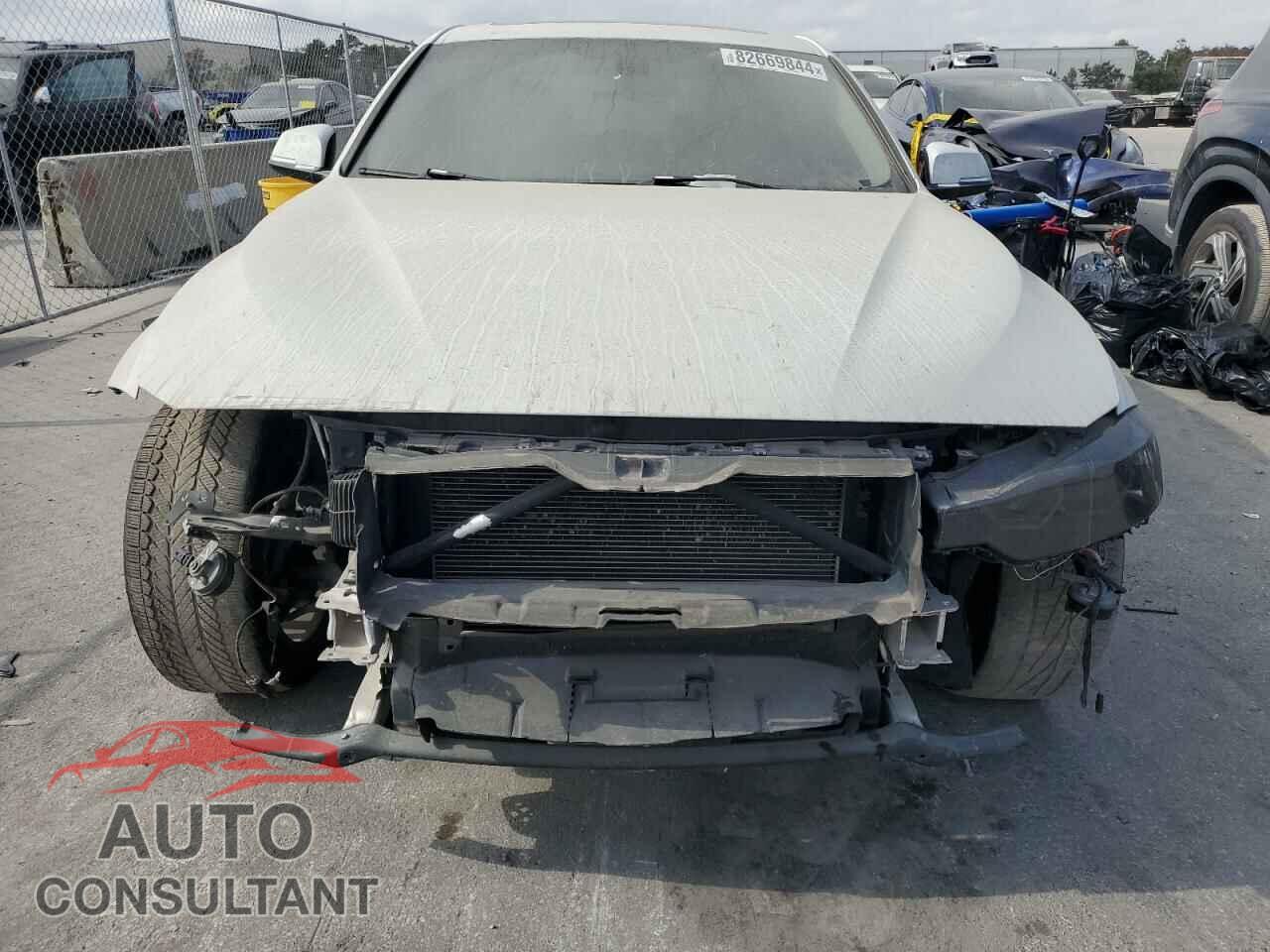 BMW 3 SERIES 2015 - WBA3B1C58FK137766
