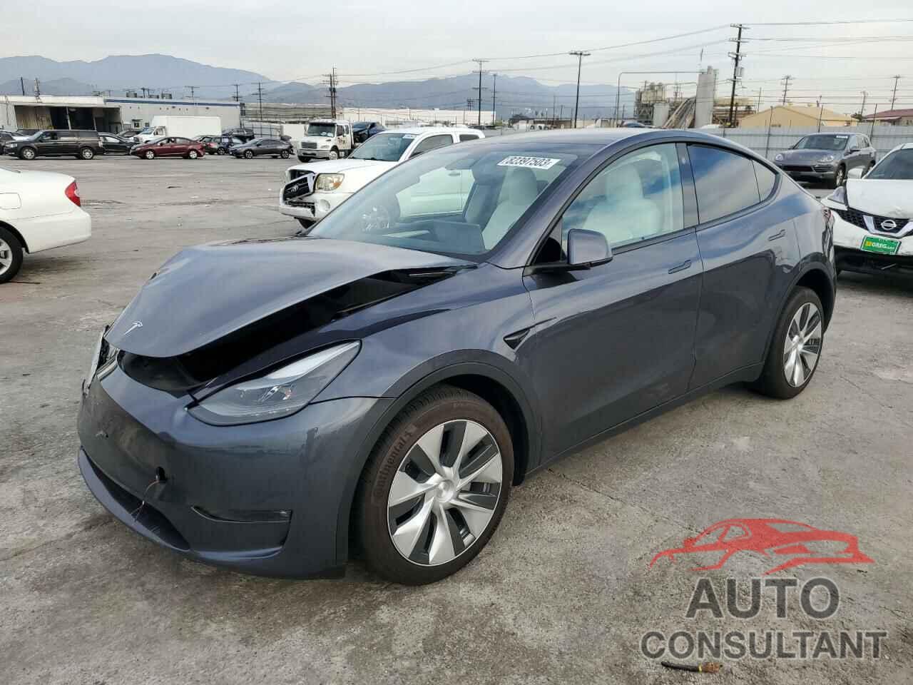 TESLA MODEL Y 2023 - 7SAYGDEE3PF628787