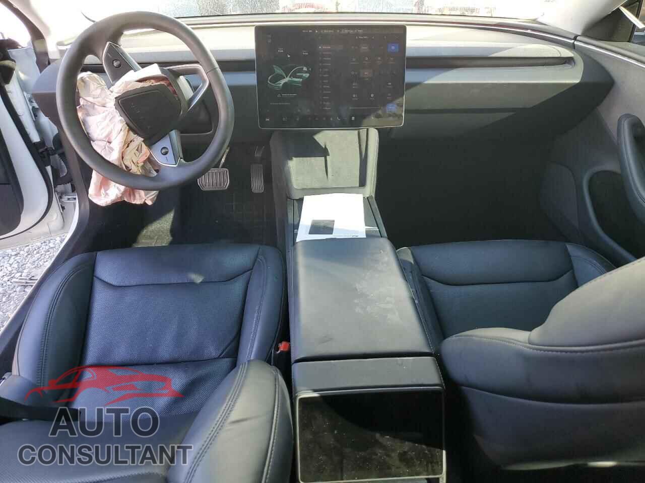 TESLA MODEL 3 2024 - 5YJ3E1EA8RF756468