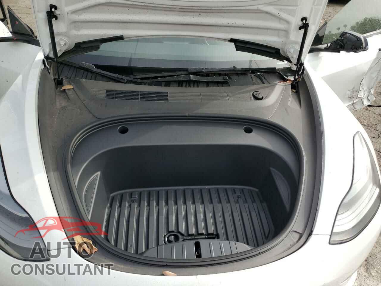TESLA MODEL 3 2023 - 5YJ3E1EA5PF422654