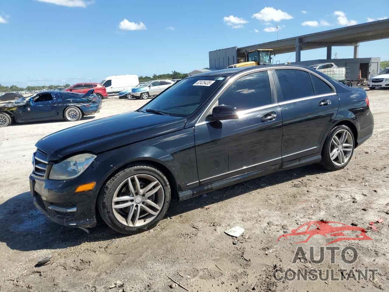 MERCEDES-BENZ C-CLASS 2014 - WDDGF4HB2EA961524