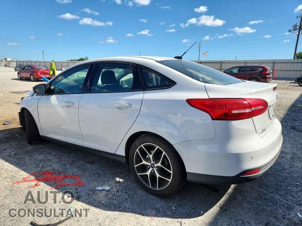 FORD FOCUS 2017 - 1FADP3H26HL248323