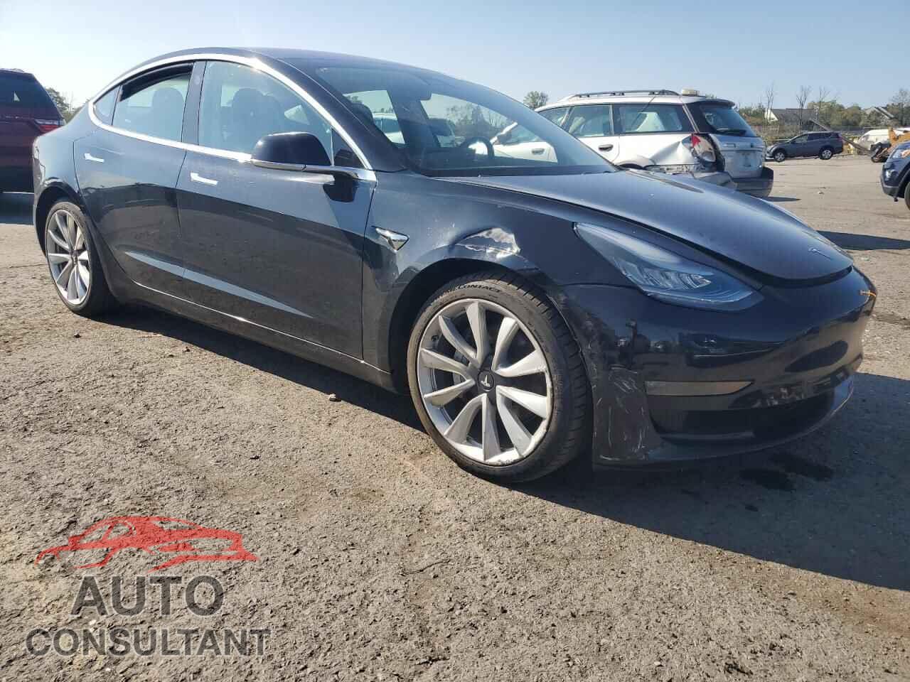 TESLA MODEL 3 2018 - 5YJ3E1EB9JF071814