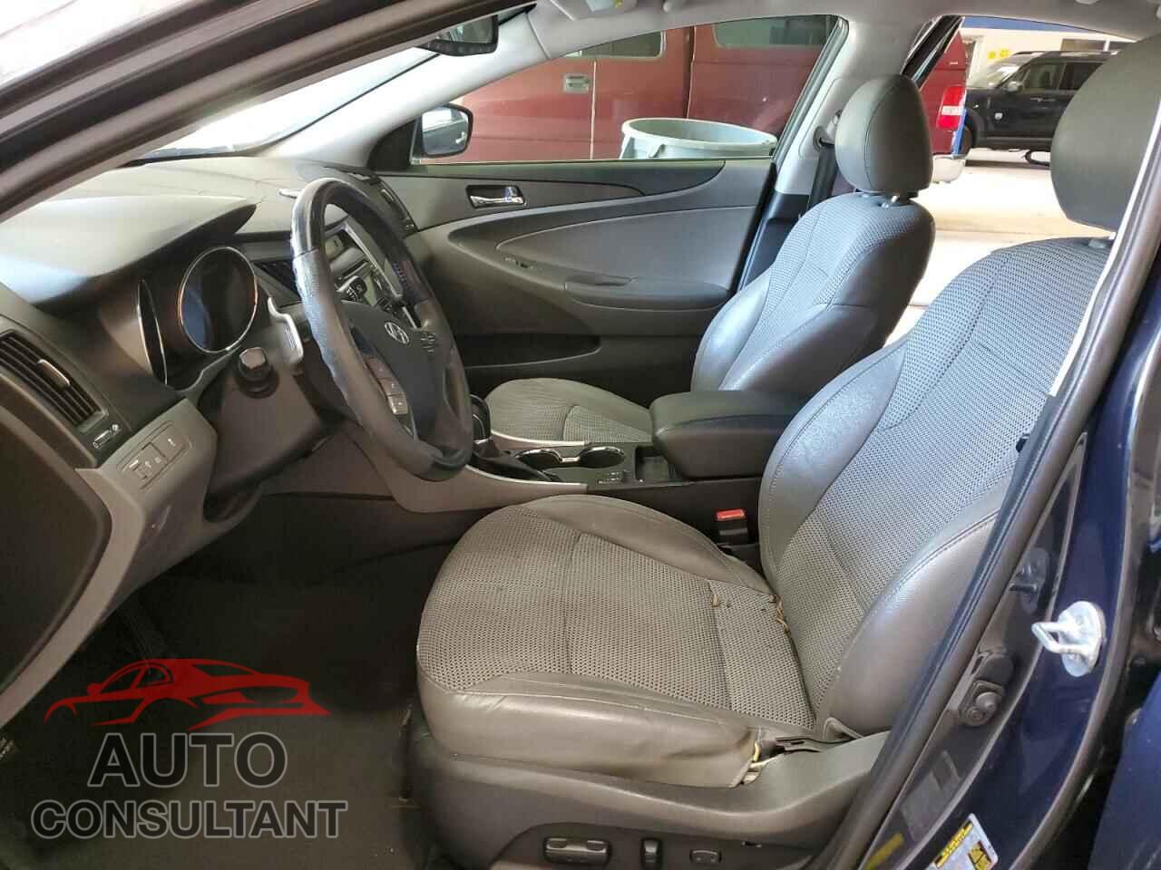 HYUNDAI SONATA 2013 - 5NPEC4AC4DH538044