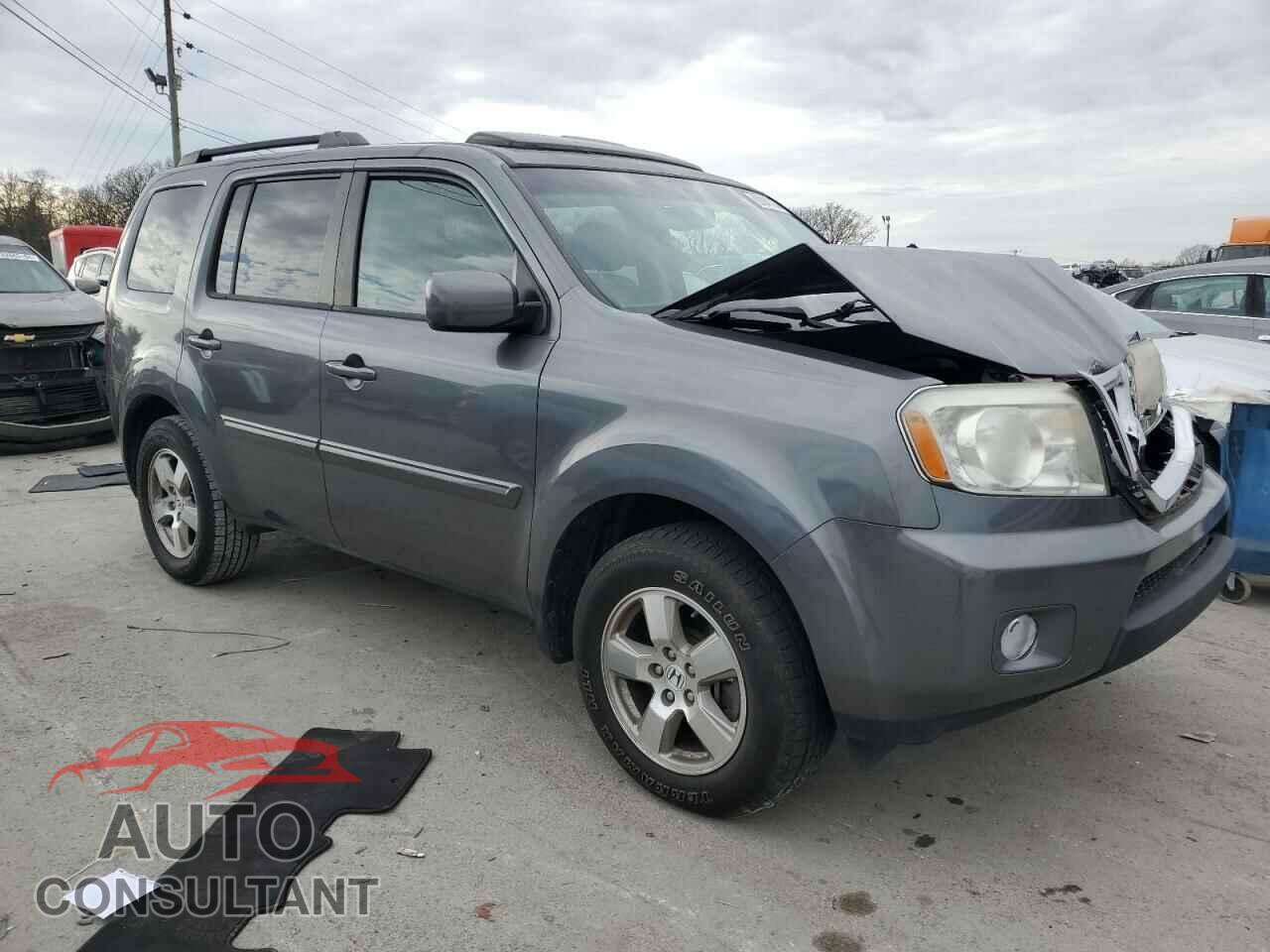 HONDA PILOT 2011 - 5FNYF3H68BB057790