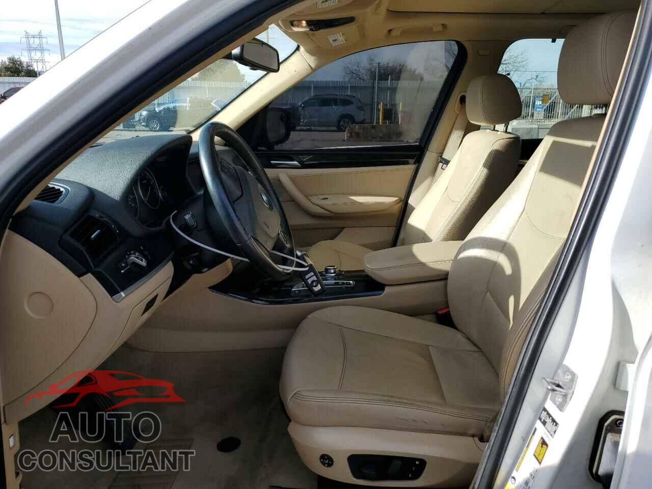 BMW X3 2011 - 5UXWX5C59BL706457