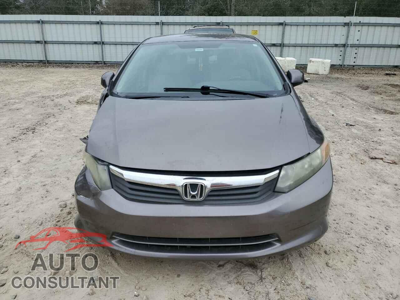 HONDA CIVIC 2012 - 2HGFB2F55CH527021