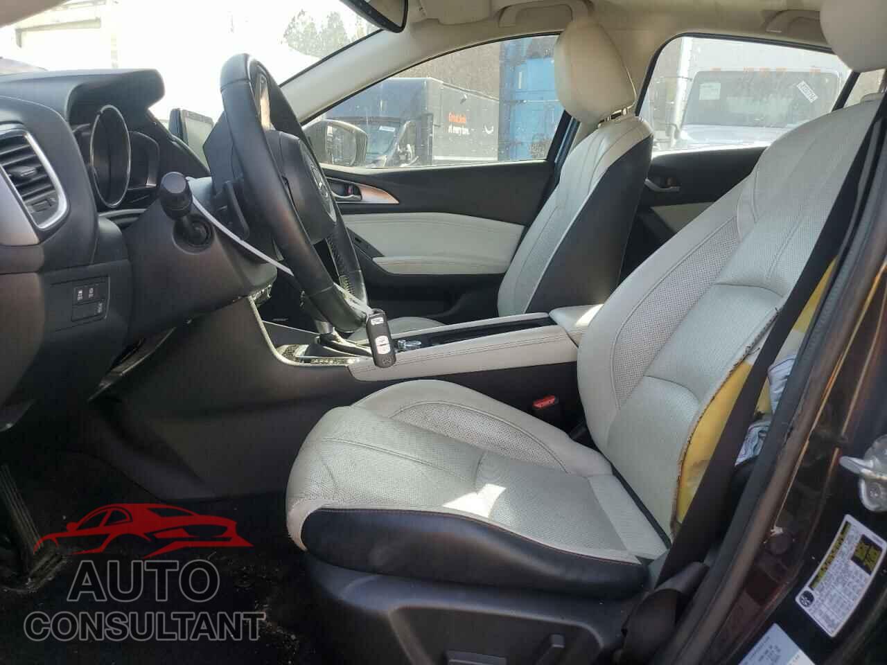 MAZDA 3 2017 - JM1BN1M3XH1107275