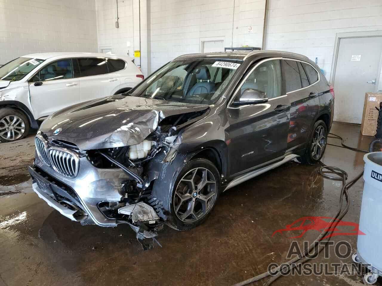 BMW X1 2016 - WBXHT3C39GP884767