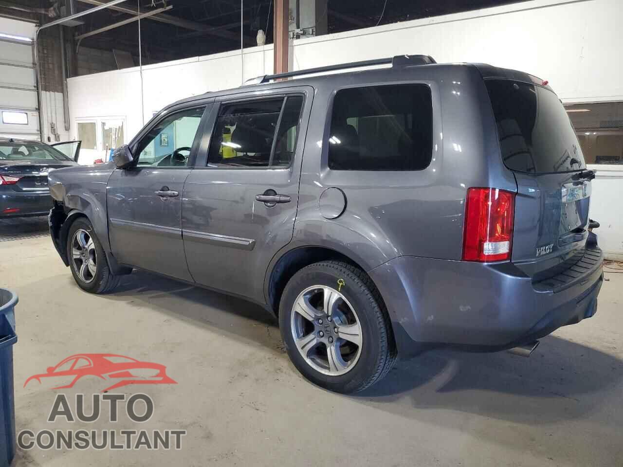 HONDA PILOT 2015 - 5FNYF4H37FB074372