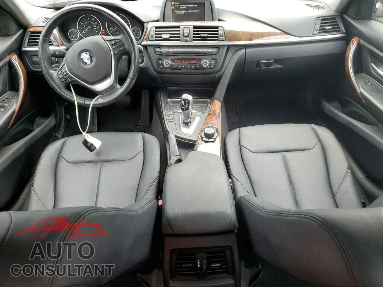 BMW 3 SERIES 2014 - WBA3B3C55EJ977908
