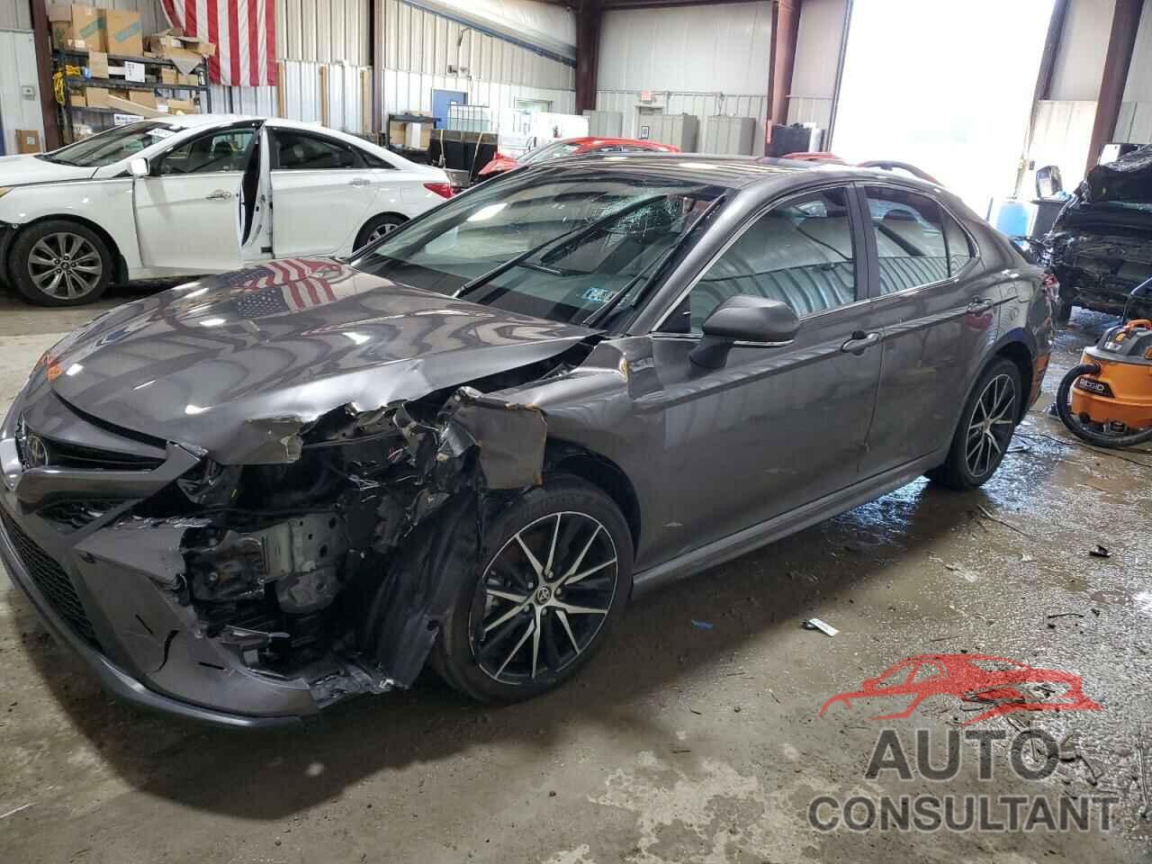 TOYOTA CAMRY 2024 - 4T1G11AK7RU871772