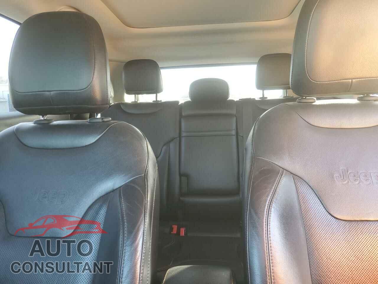JEEP COMPASS 2017 - 3C4NJDCB5HT681715
