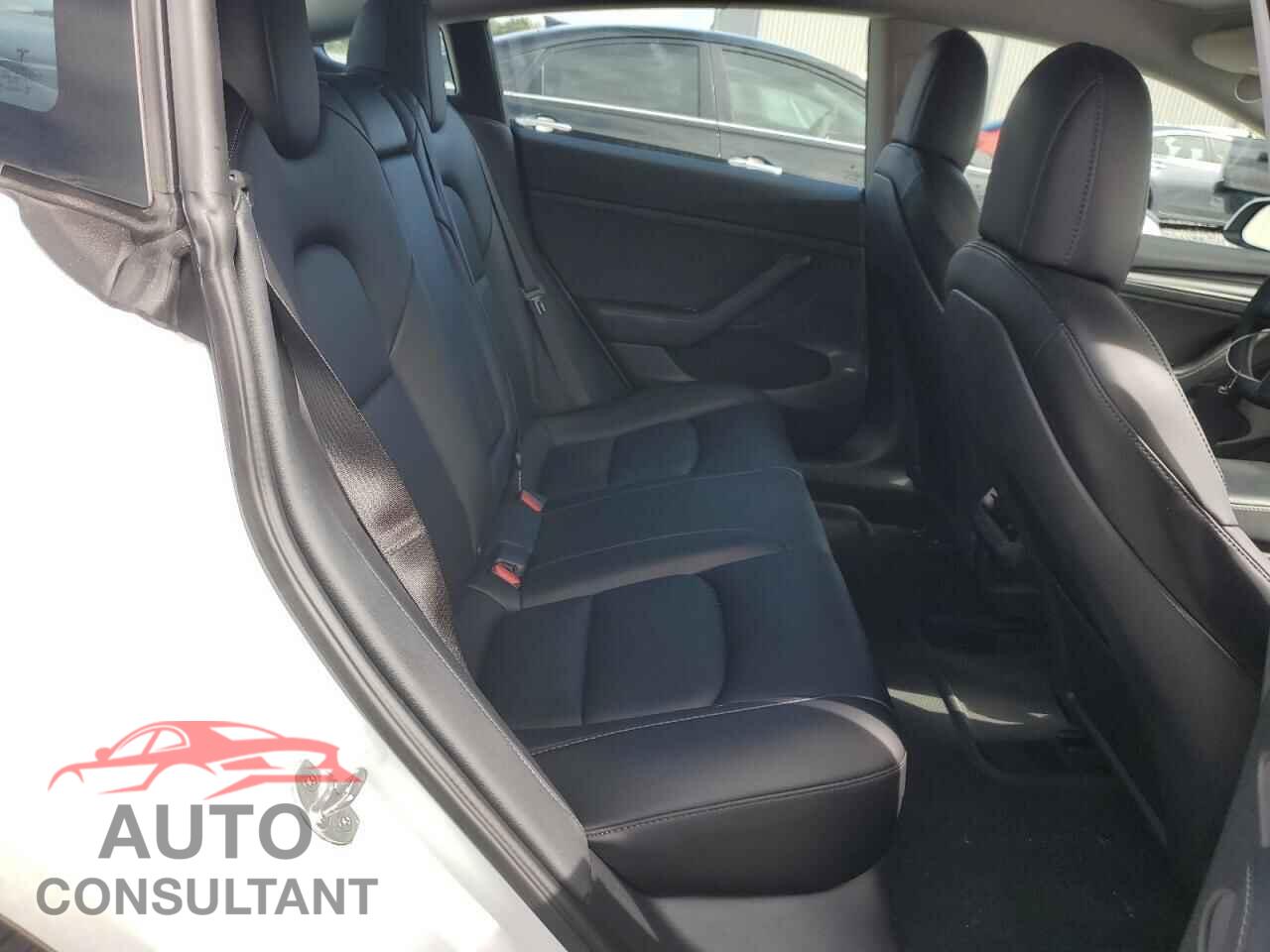TESLA MODEL 3 2021 - 5YJ3E1EA8MF090818
