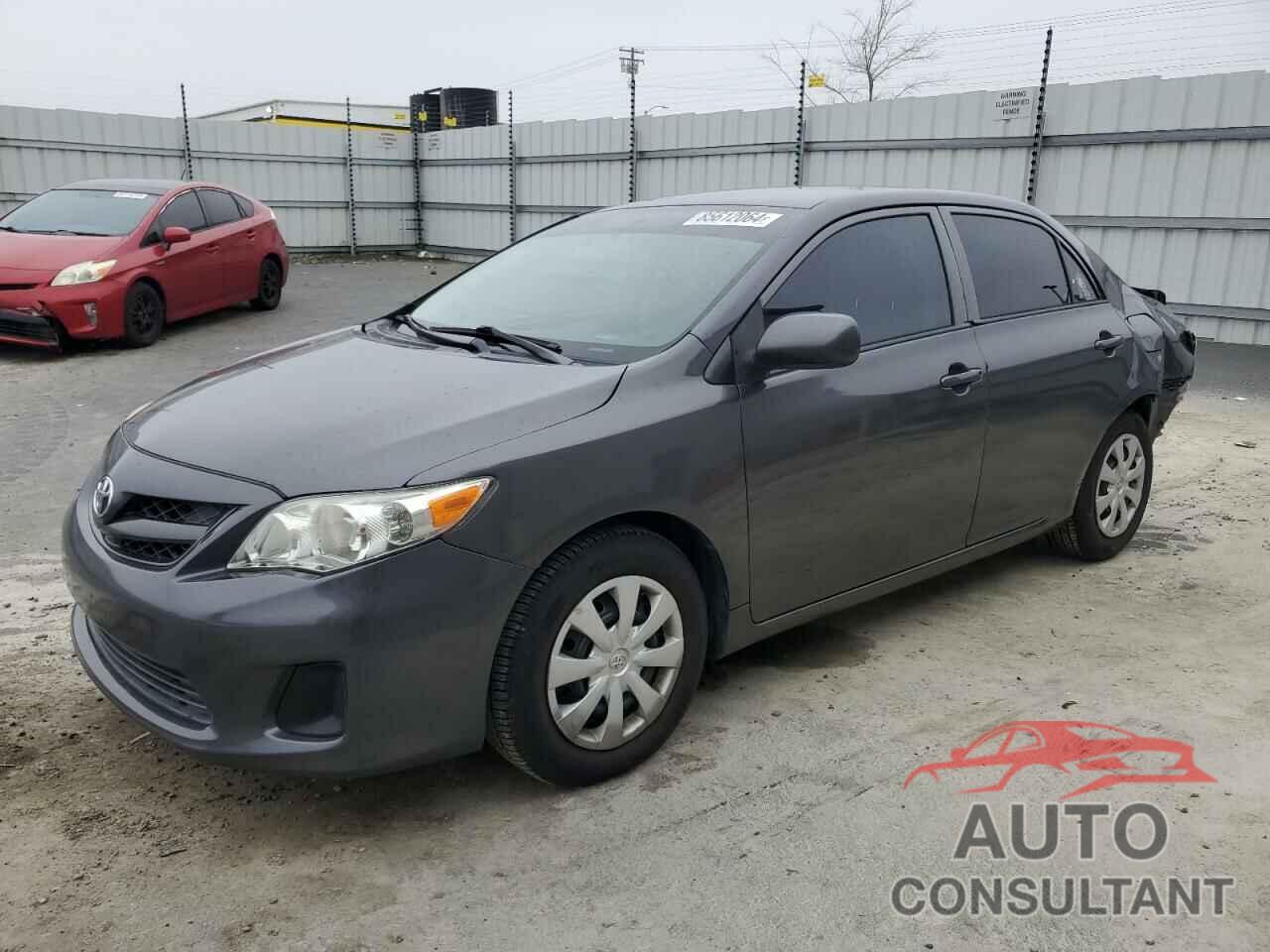 TOYOTA COROLLA 2013 - 5YFBU4EE5DP161397