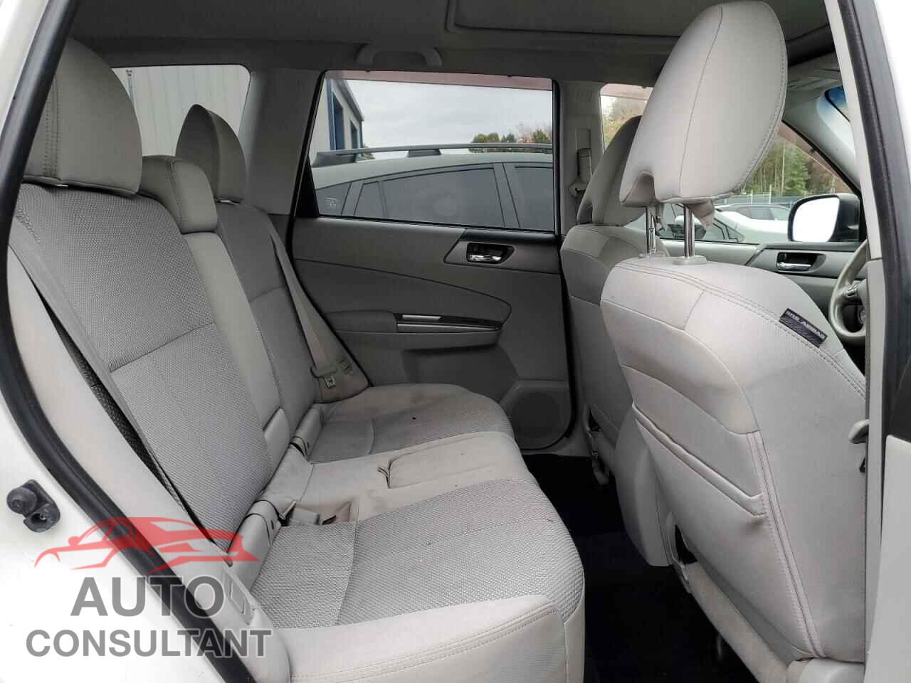 SUBARU FORESTER 2011 - JF2SHADC2BH730879