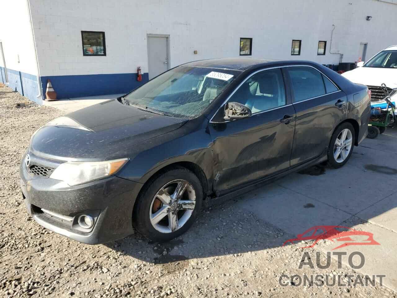 TOYOTA CAMRY 2014 - 4T1BF1FK2EU311446