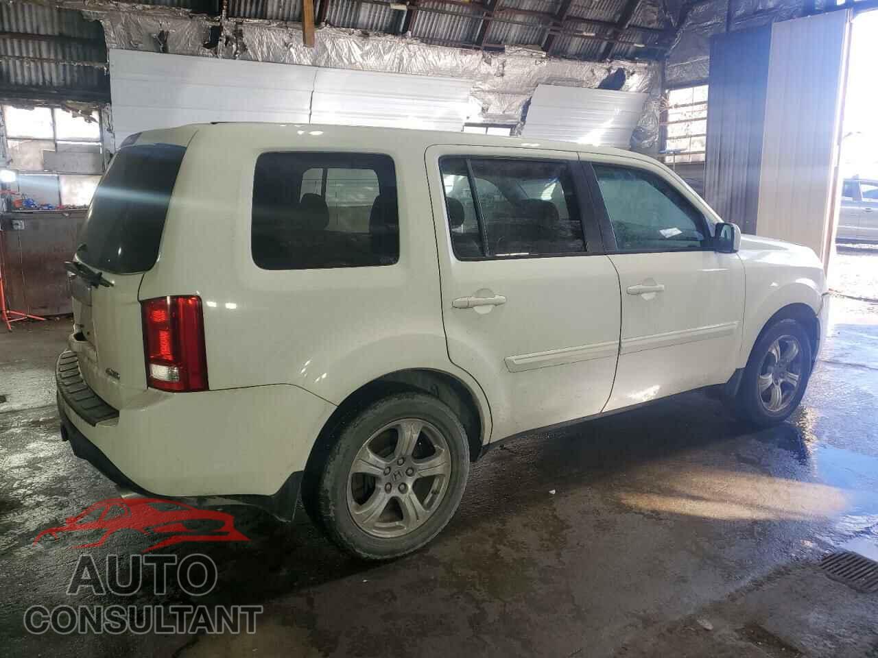 HONDA PILOT 2012 - 5FNYF4H57CB046729