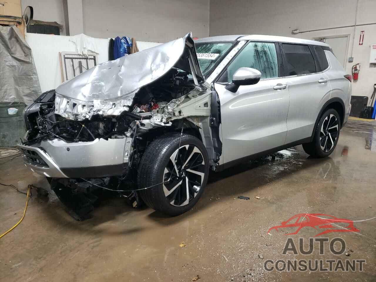 MITSUBISHI OUTLANDER 2022 - JA4J4UA84NZ010967