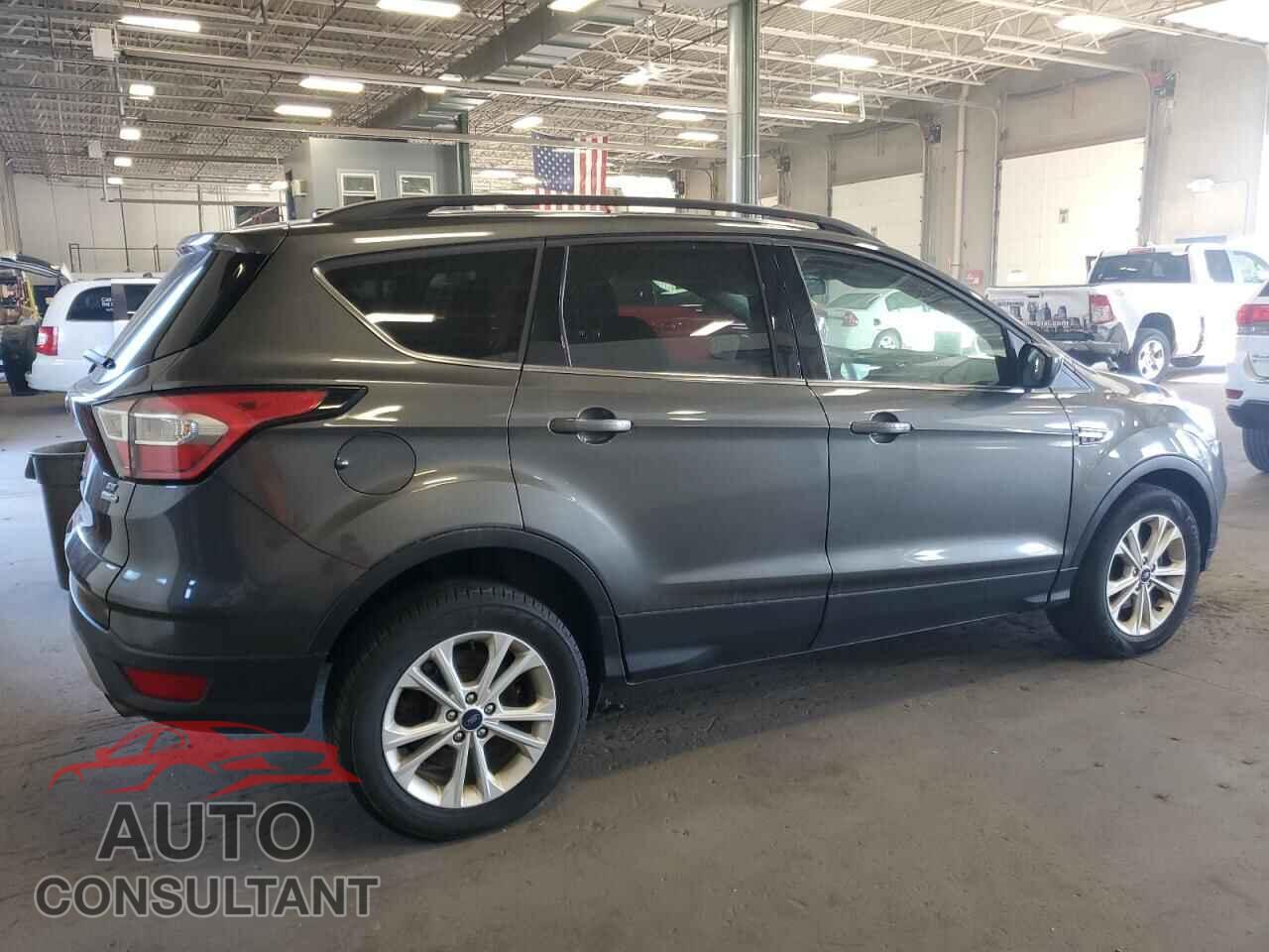 FORD ESCAPE 2017 - 1FMCU9GD3HUF08087