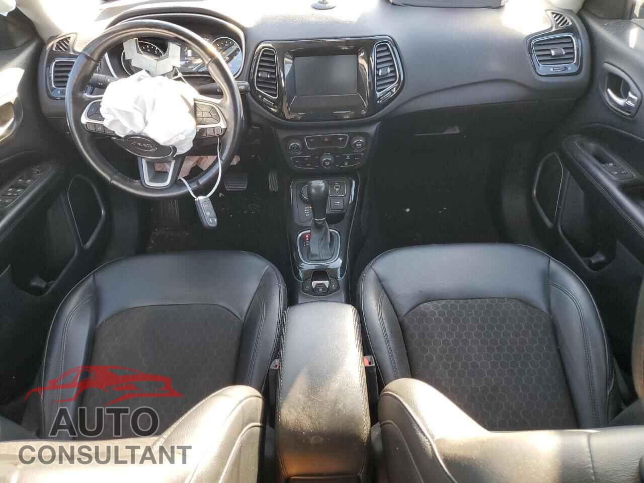 JEEP COMPASS 2021 - 3C4NJDBB7MT586519