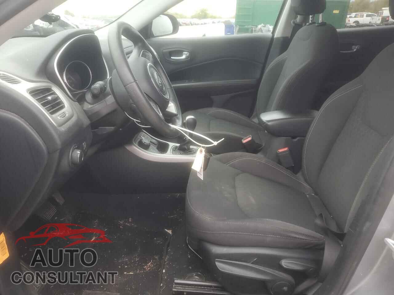 JEEP COMPASS 2018 - 3C4NJDAB9JT230294